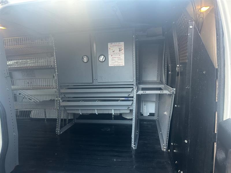 Chevrolet Express 2500 Cargo 2011