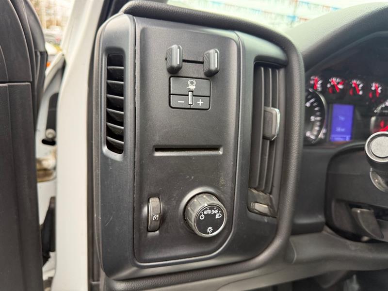 Chevrolet Silverado 3500HD Work Truck Long Box 2WD 2015