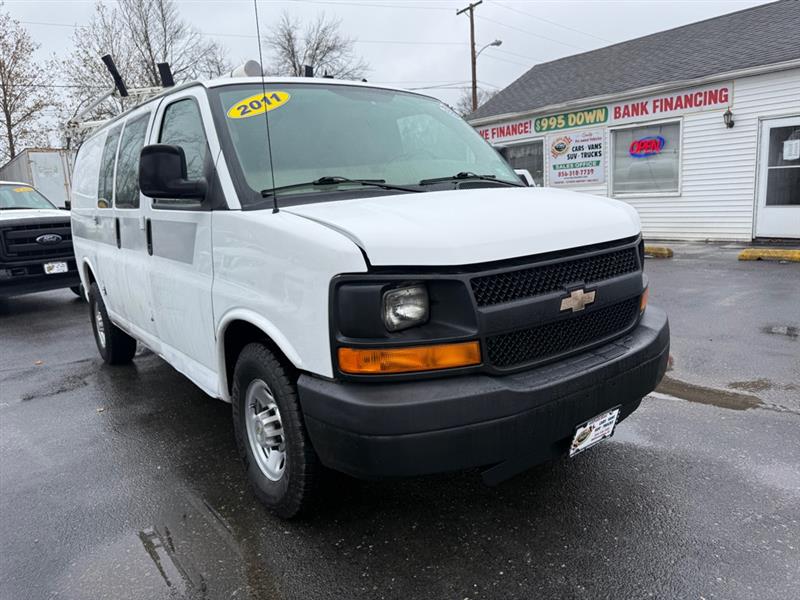 2011 Chevrolet Express 2500 Cargo photo 4