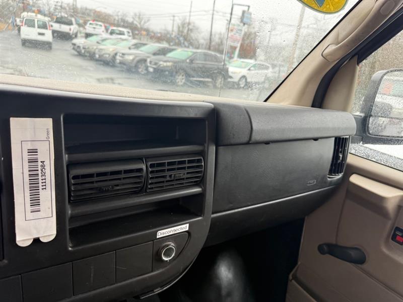 Chevrolet Express 2500 Cargo 2011