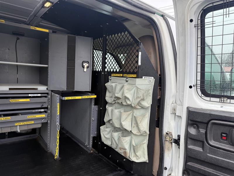 Chevrolet Express 2500 Cargo 2011