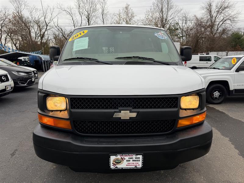 2011 Chevrolet Express 2500 Cargo photo 4