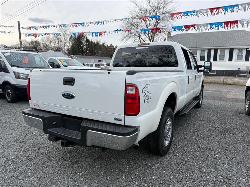 2011 Ford F-250 King Ranch photo 2