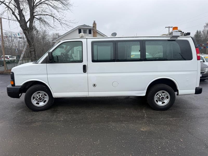 GMC Savana G2500 Cargo 2013