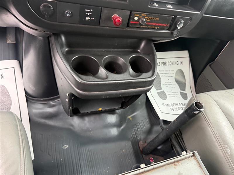 GMC Savana G2500 Cargo 2013