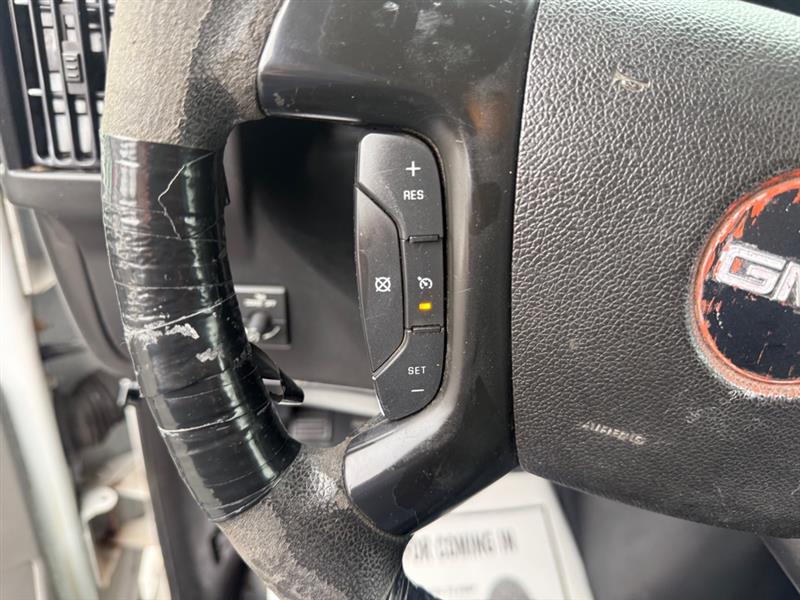 GMC Savana G2500 Cargo 2013