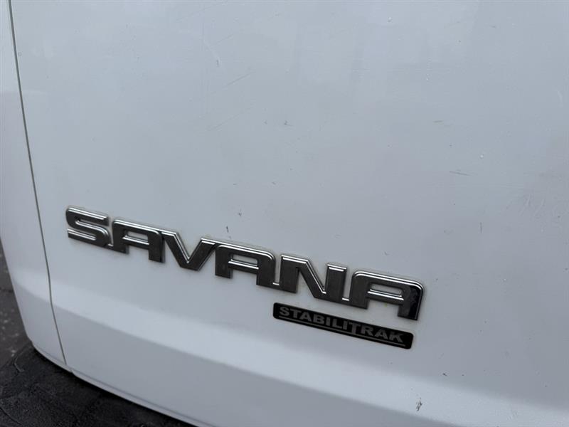 GMC Savana G2500 Cargo 2013