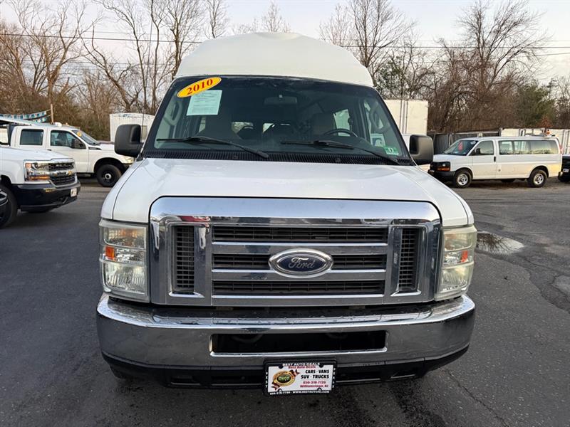 Ford Econoline E-250 Extended 2010