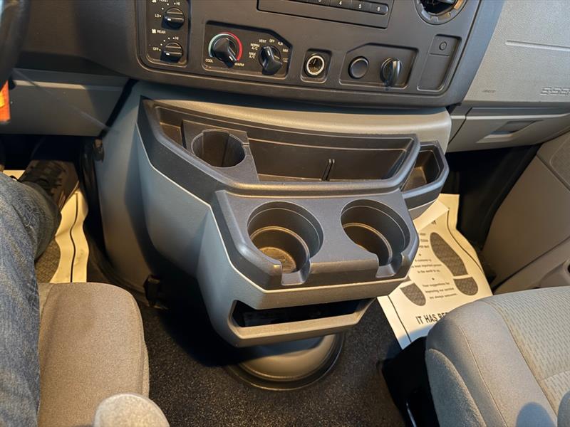 Ford Econoline E-250 Extended 2010