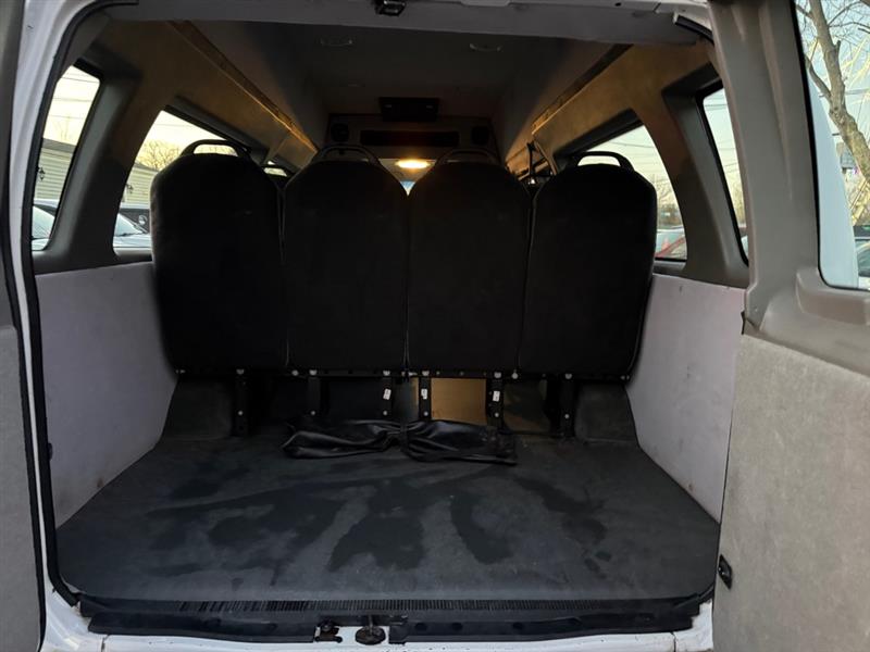Ford Econoline E-250 Extended 2010