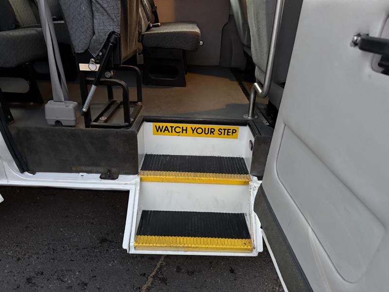 Ford Econoline E-250 Extended 2010