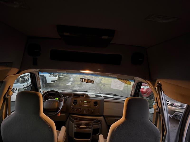 Ford Econoline E-250 Extended 2010