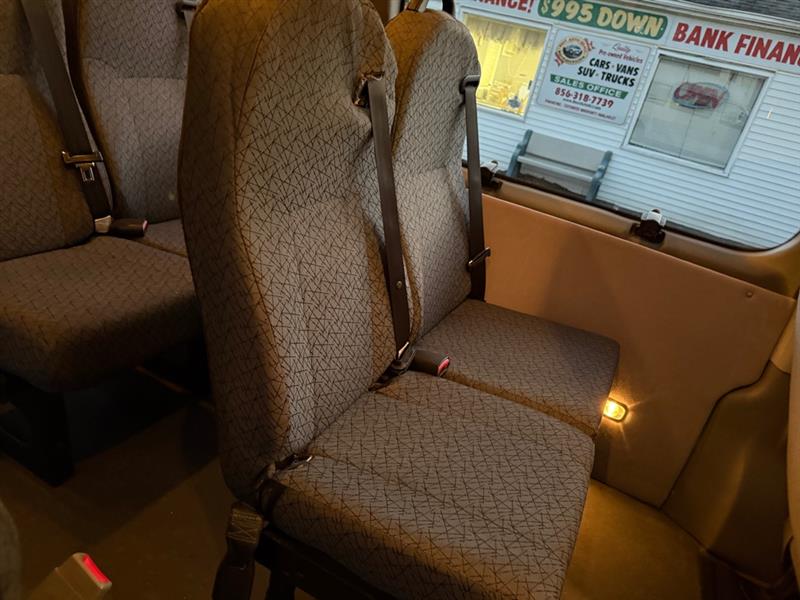 Ford Econoline E-250 Extended 2010