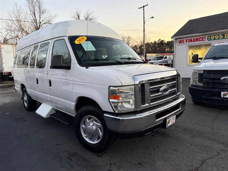 Ford Econoline E-250 Extended 2010