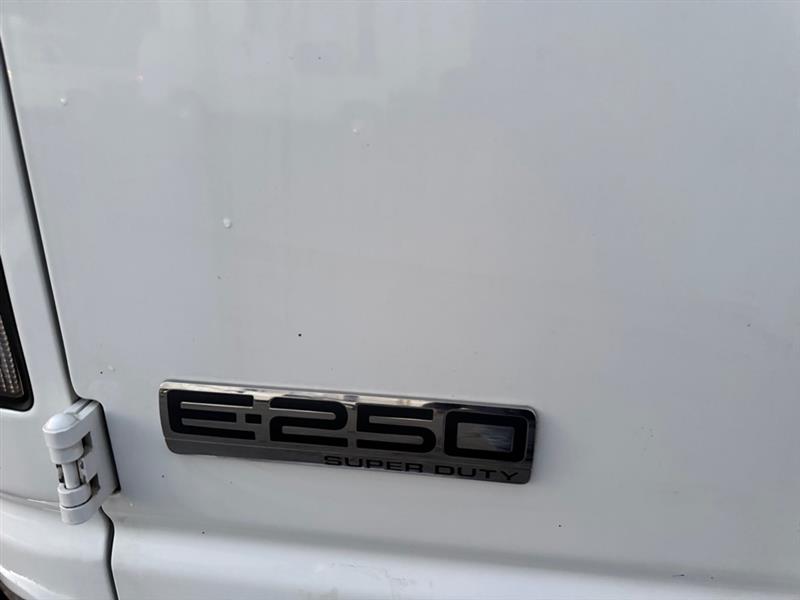 Ford Econoline E-250 Extended 2010