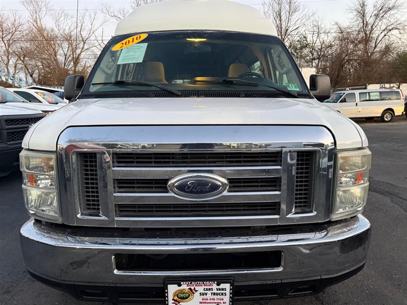Ford Econoline E-250 Extended 2010