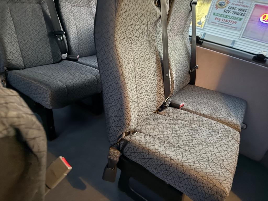 Ford Econoline E-250 Extended 2010