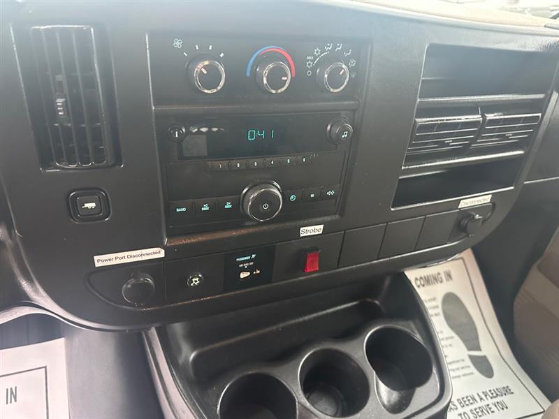 Chevrolet Express 2500 Cargo 2011