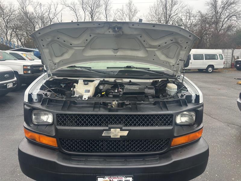 Chevrolet Express 2500 Cargo 2011
