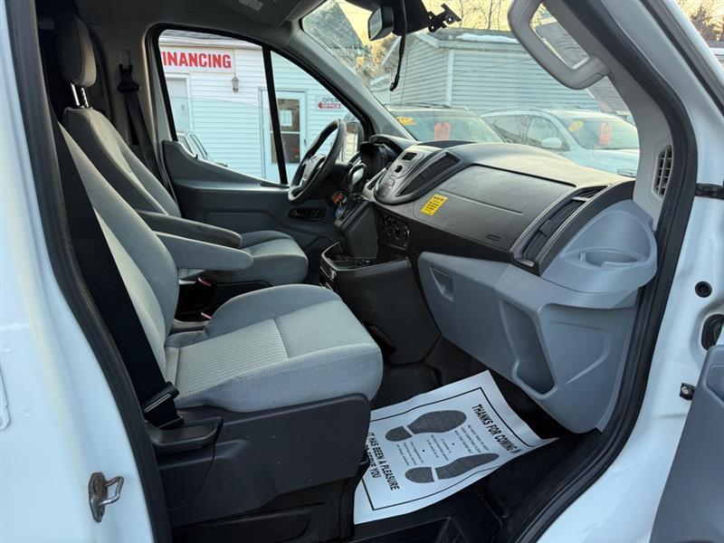 Ford Transit 250 Van Low Roof 60/40 Pass.130-in. WB 2016