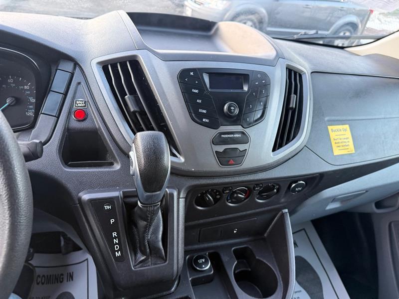 Ford Transit 250 Van Low Roof 60/40 Pass.130-in. WB 2016