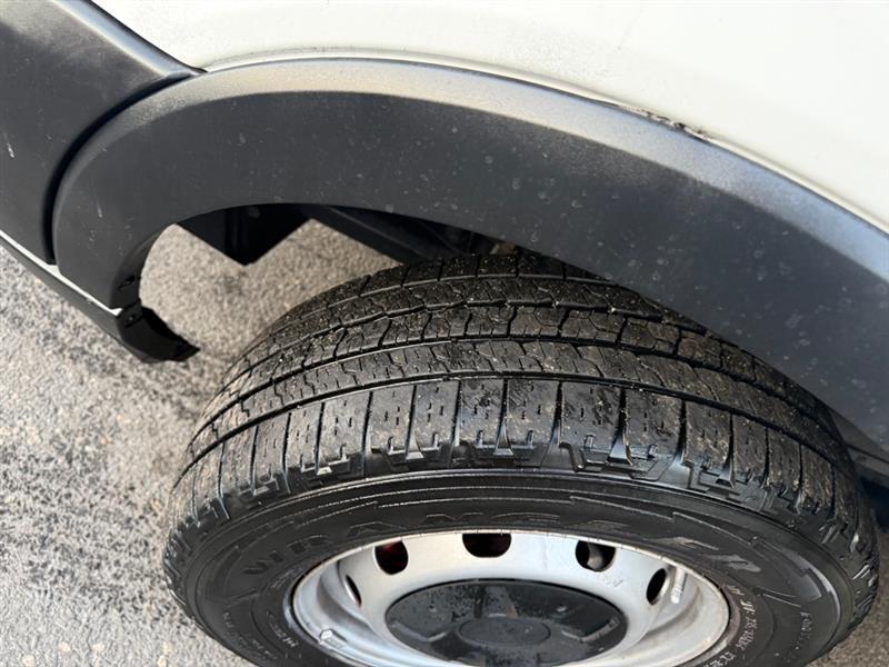 Ford Transit 250 Van Low Roof 60/40 Pass.130-in. WB 2016