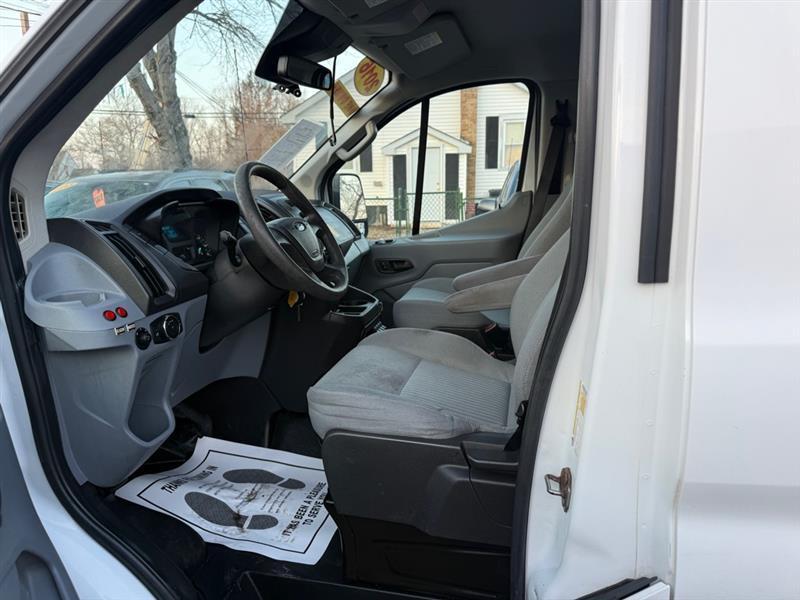Ford Transit 250 Van Low Roof 60/40 Pass.130-in. WB 2016