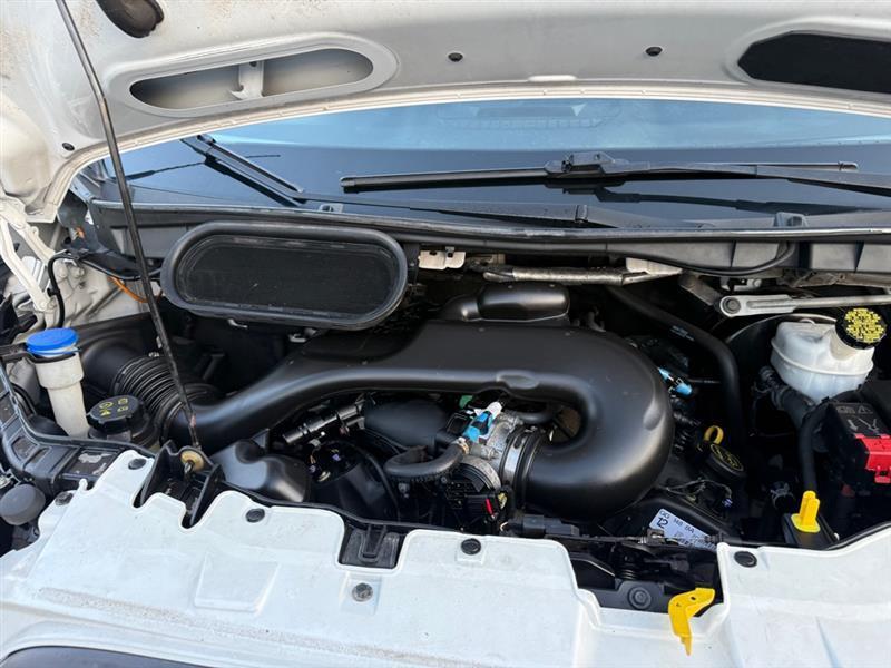 Ford Transit 250 Van Low Roof 60/40 Pass.130-in. WB 2016