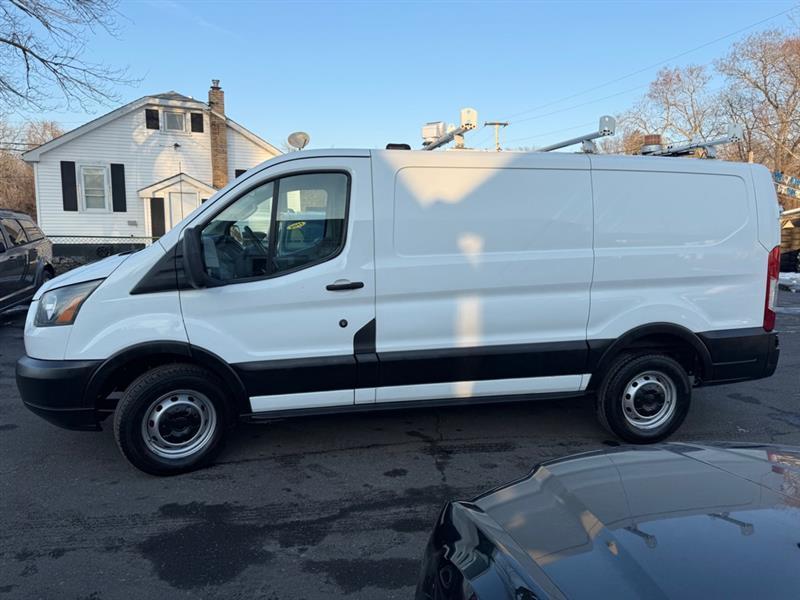 Ford Transit 250 Van Low Roof 60/40 Pass.130-in. WB 2016