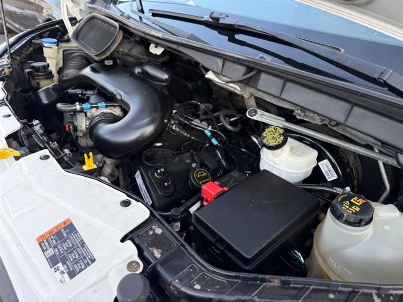 Ford Transit 250 Van Low Roof 60/40 Pass.130-in. WB 2016