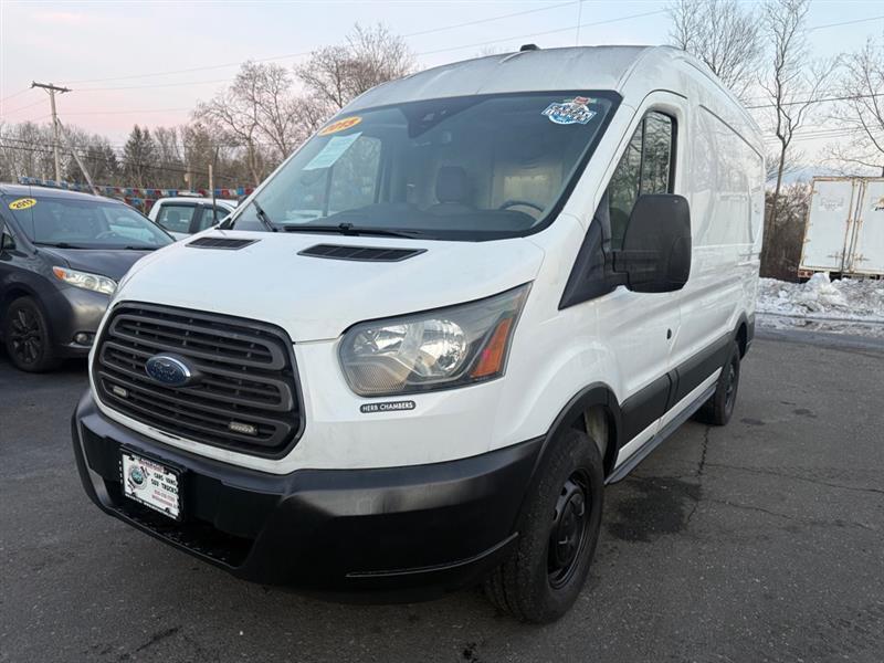 Ford Transit 250 Van Med. Roof w/Sliding Pass. 130-in. WB 2015