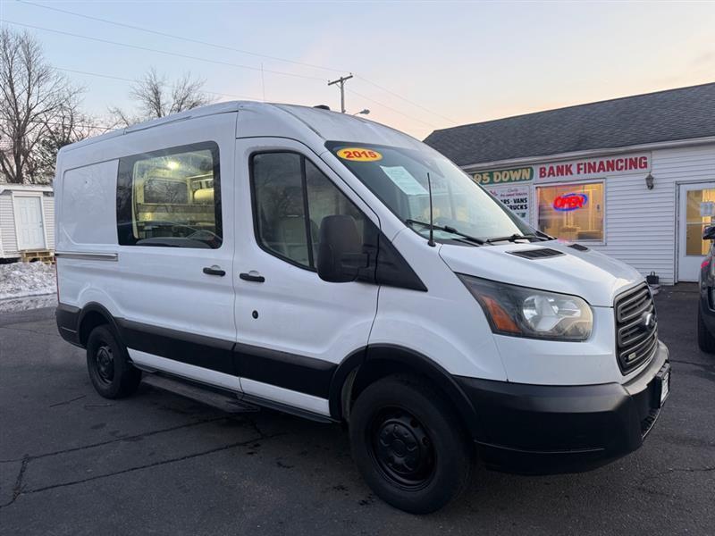 Ford Transit 250 Van Med. Roof w/Sliding Pass. 130-in. WB 2015