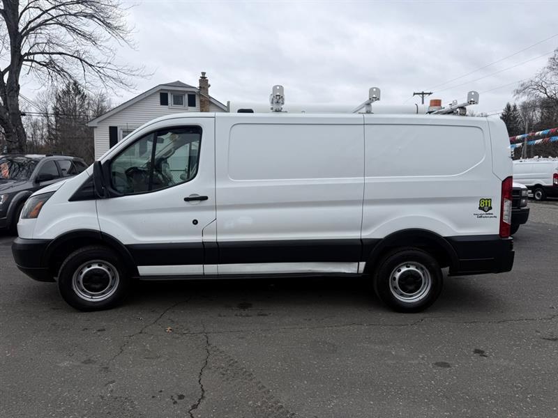 Ford Transit 250 Van Low Roof 60/40 Pass.130-in. WB 2016