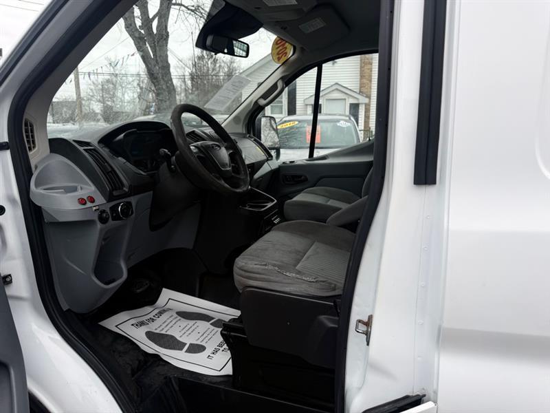 Ford Transit 250 Van Low Roof 60/40 Pass.130-in. WB 2016