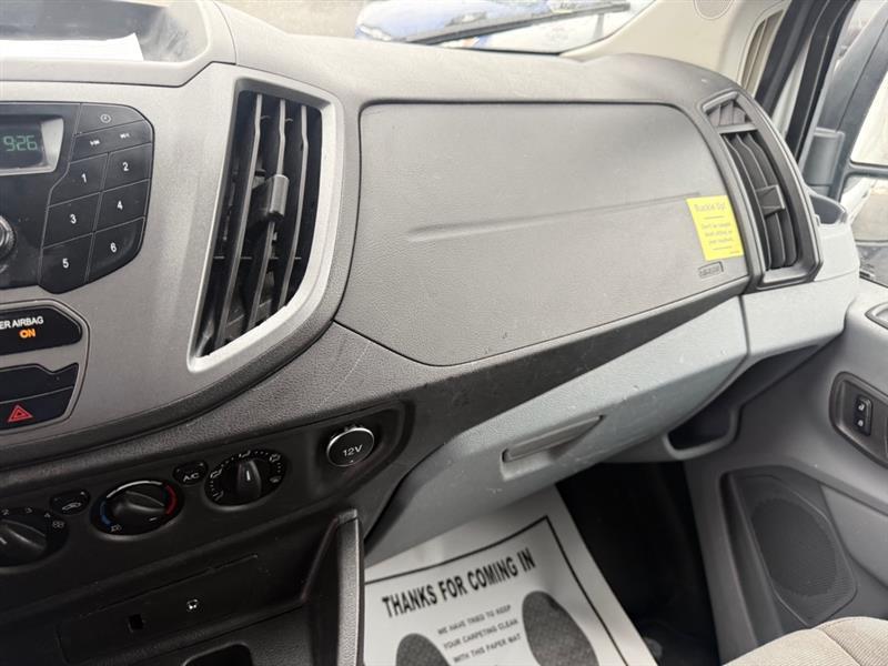 Ford Transit 250 Van Low Roof 60/40 Pass.130-in. WB 2016