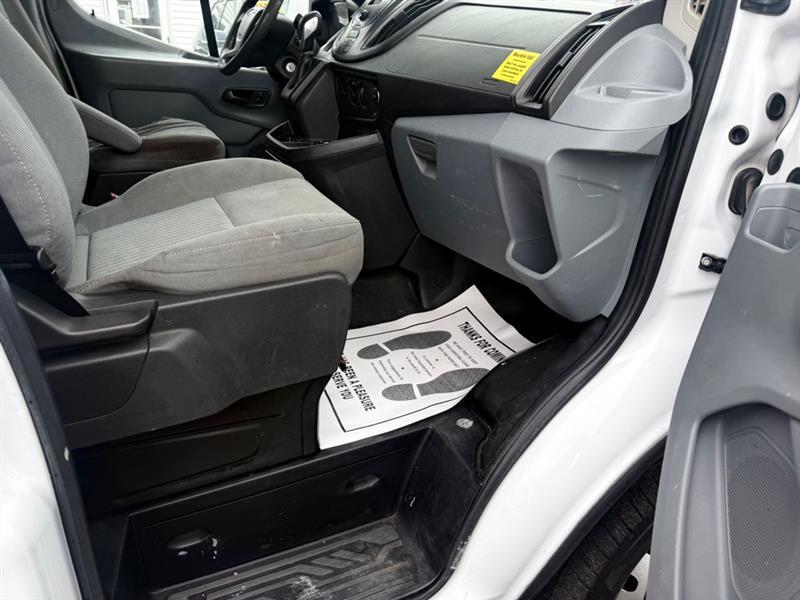 Ford Transit 250 Van Low Roof 60/40 Pass.130-in. WB 2016