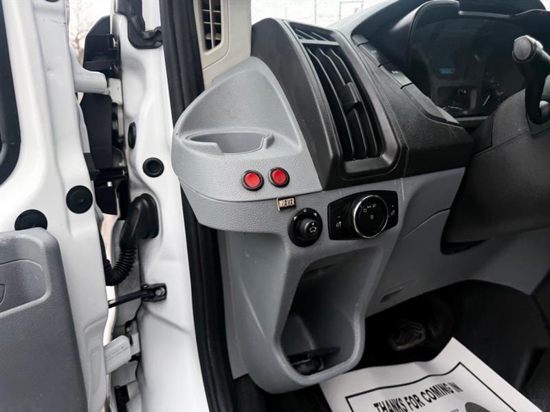 Ford Transit 250 Van Low Roof 60/40 Pass.130-in. WB 2016