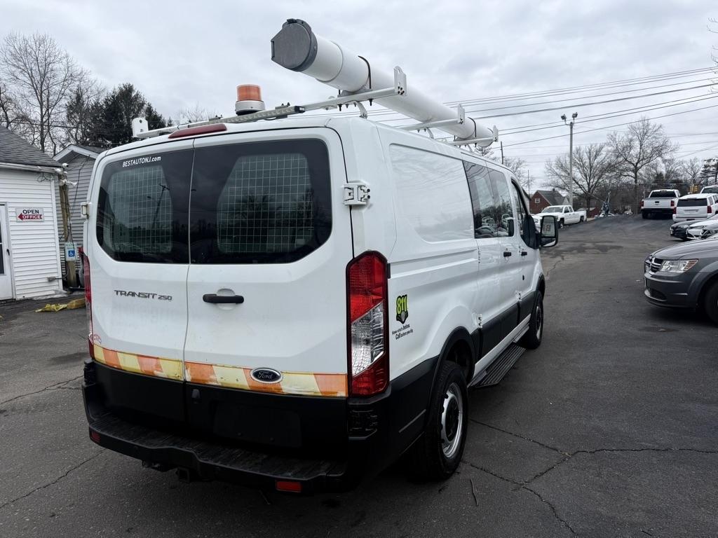 Ford Transit T-250 130" Low Rf 9000 GVWR Swing-Out RH Dr 2016