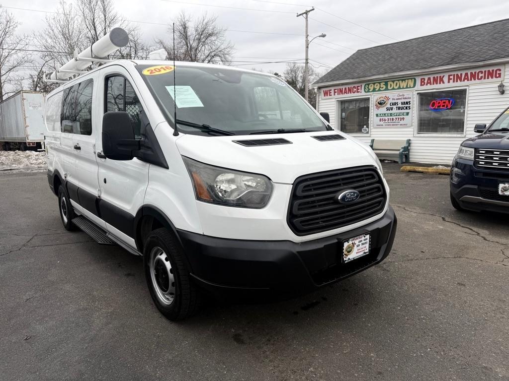 Ford Transit T-250 130" Low Rf 9000 GVWR Swing-Out RH Dr 2016