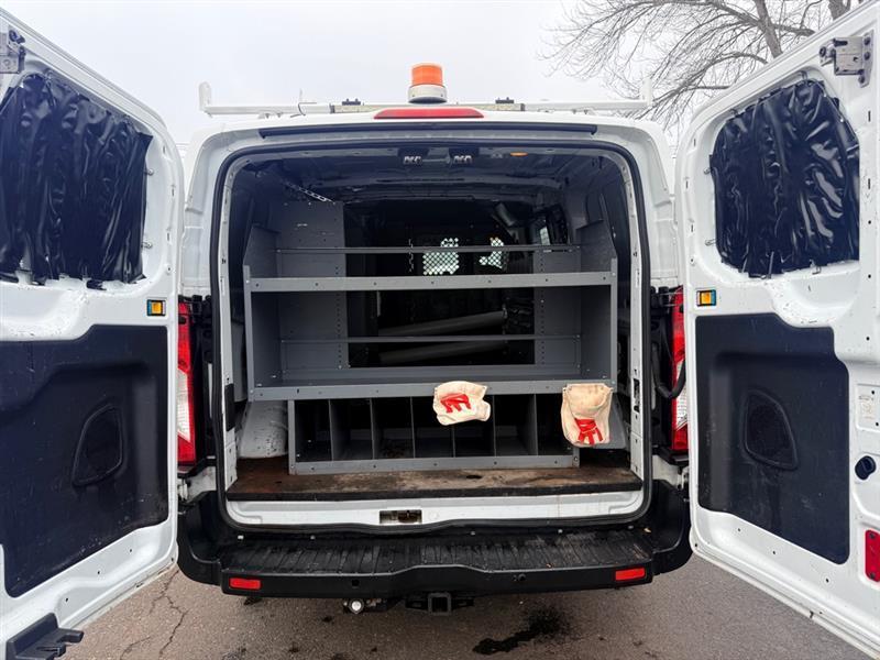 Ford Transit 250 Van Low Roof 60/40 Pass.130-in. WB 2016