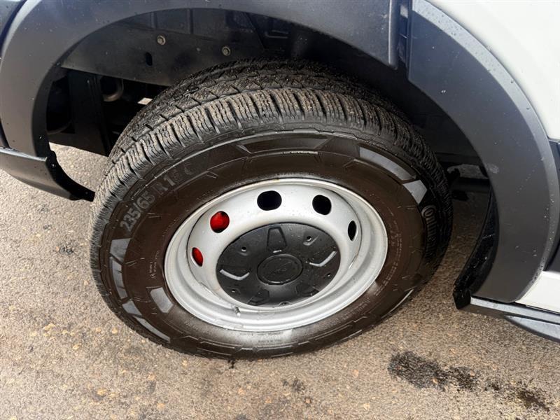 Ford Transit 250 Van Low Roof 60/40 Pass.130-in. WB 2016