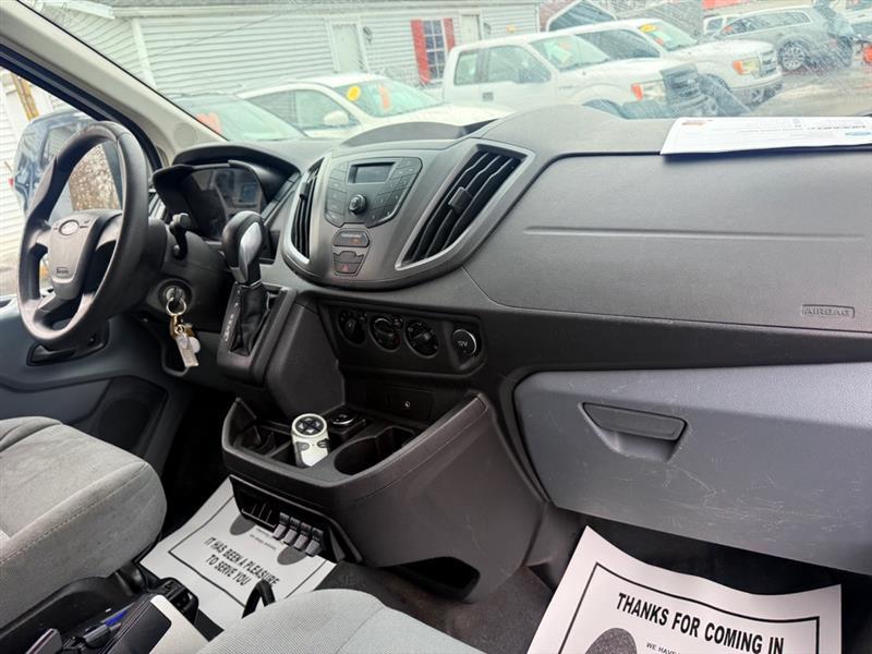 Ford Transit 250 Van Low Roof 60/40 Pass.130-in. WB 2016