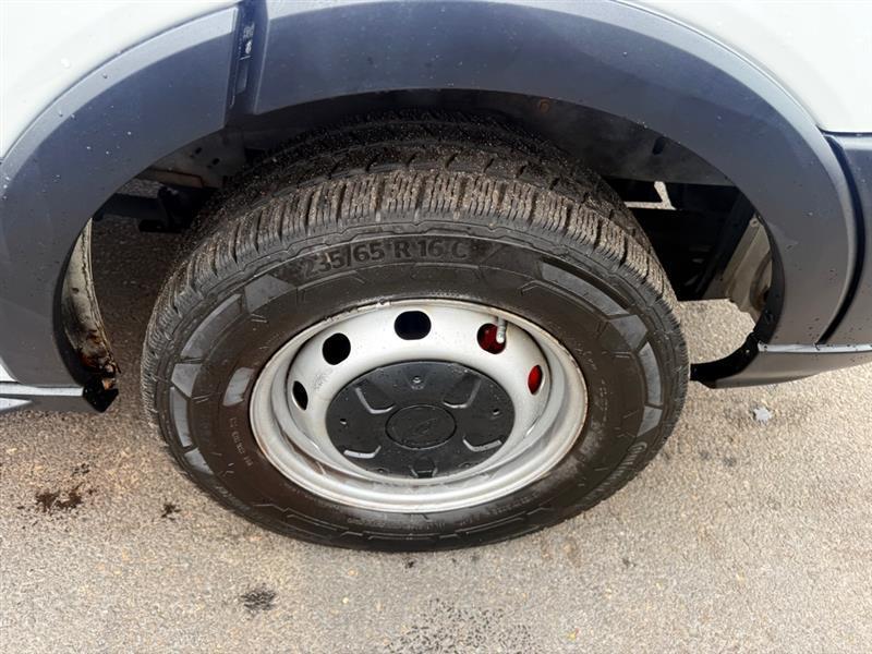 Ford Transit 250 Van Low Roof 60/40 Pass.130-in. WB 2016