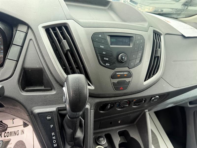 Ford Transit 250 Van Low Roof 60/40 Pass.130-in. WB 2016