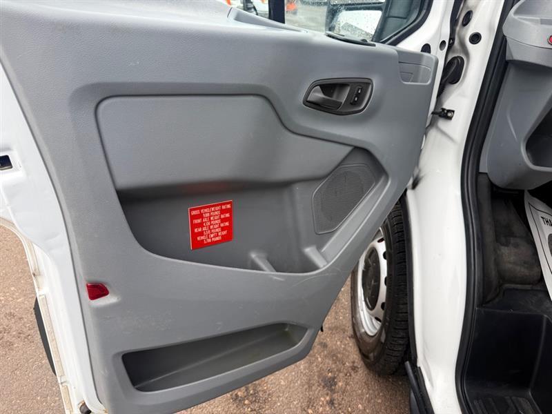 Ford Transit 250 Van Low Roof 60/40 Pass.130-in. WB 2016