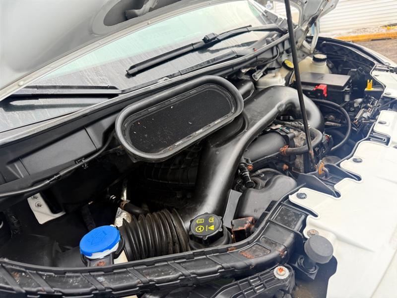 Ford Transit 250 Van Low Roof 60/40 Pass.130-in. WB 2016