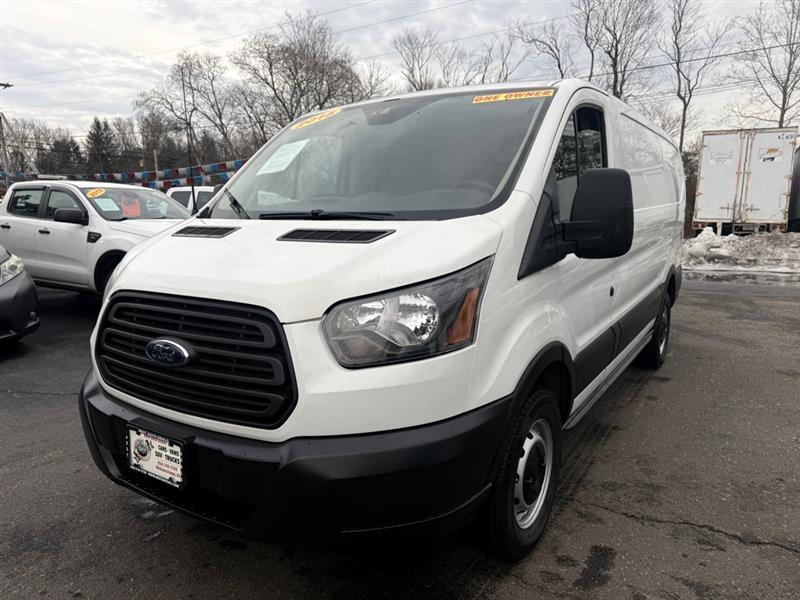 Ford Transit 250 Van Low Roof 60/40 Pass.130-in. WB 2015