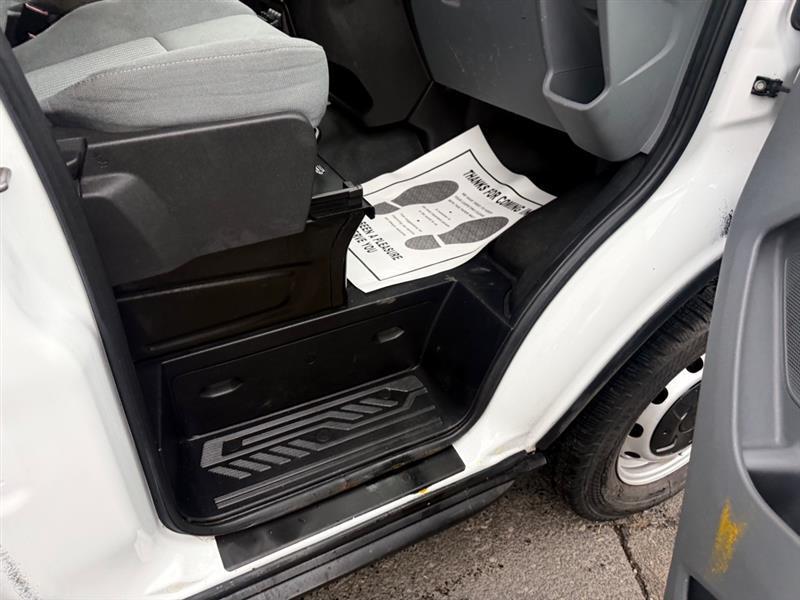 Ford Transit 250 Van Low Roof 60/40 Pass.130-in. WB 2015