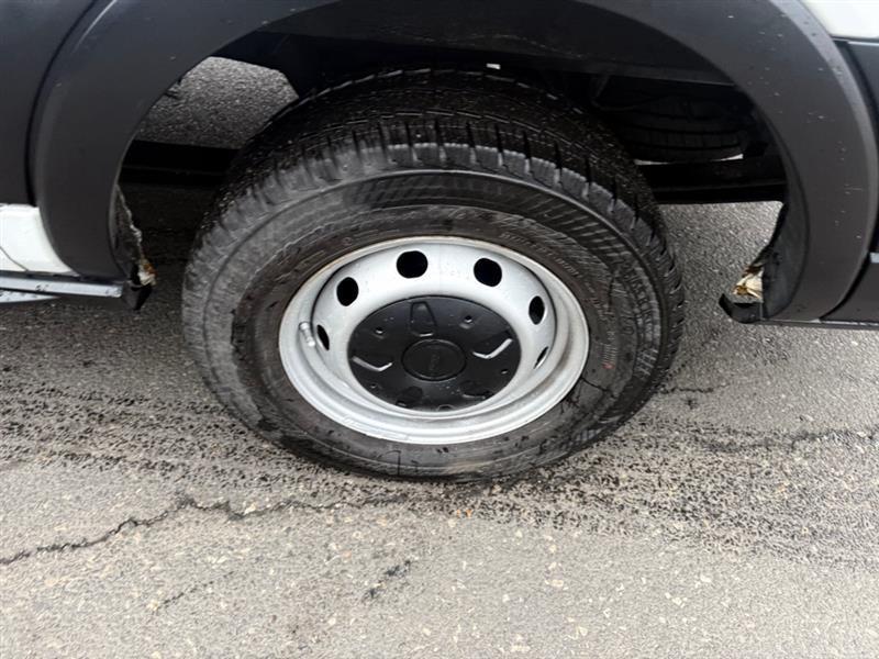 Ford Transit 250 Van Low Roof 60/40 Pass.130-in. WB 2015