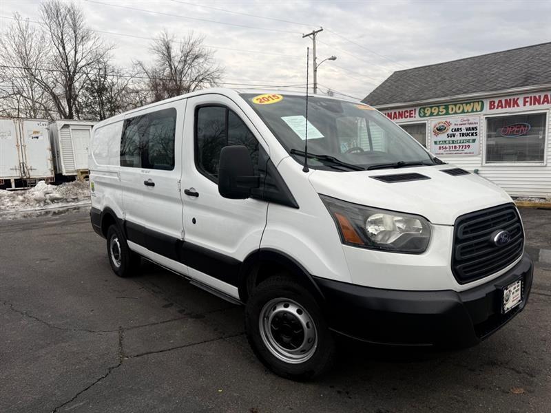 Ford Transit 250 Van Low Roof 60/40 Pass.130-in. WB 2015